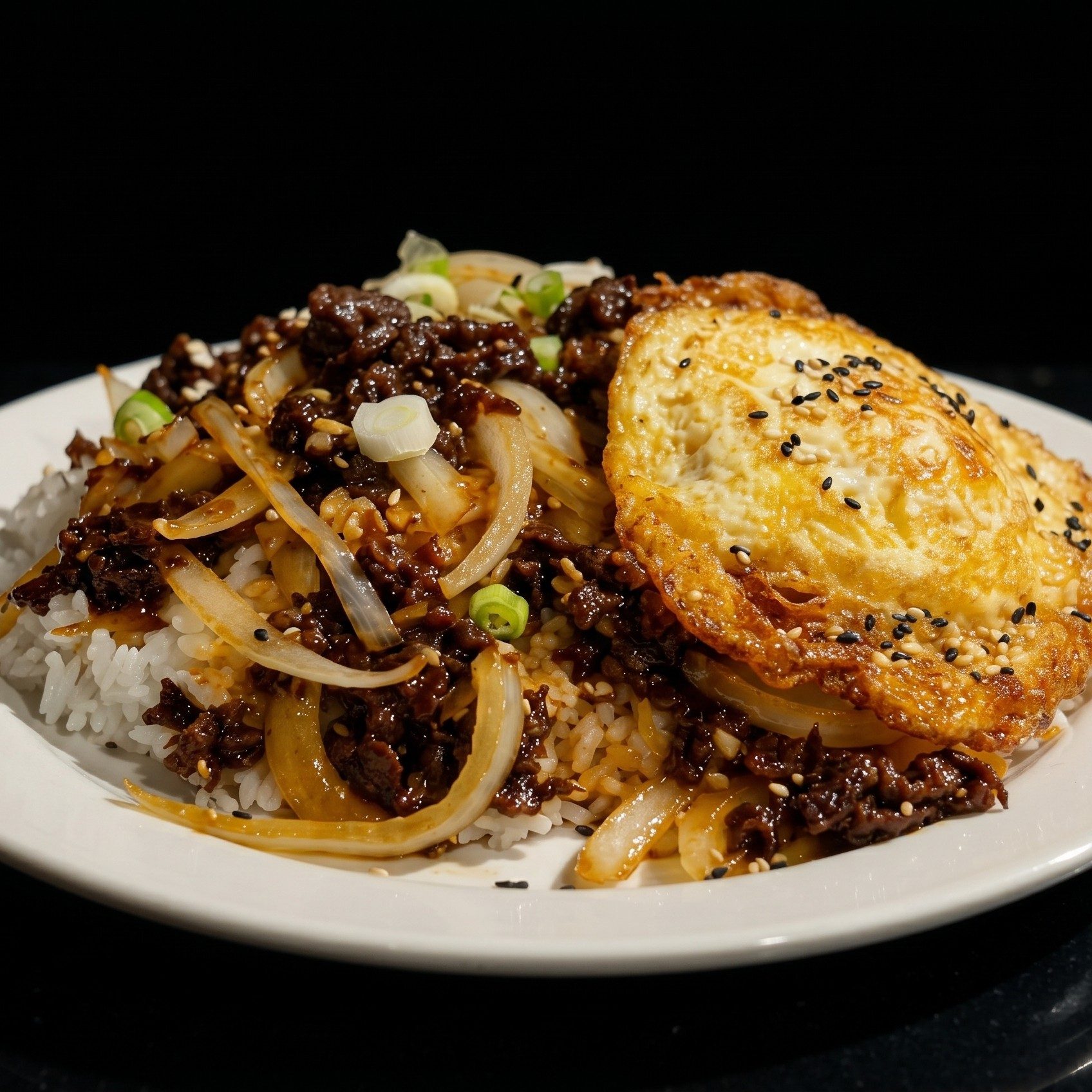 Bulgogi Over Rice 韩国烤肉盖饭.